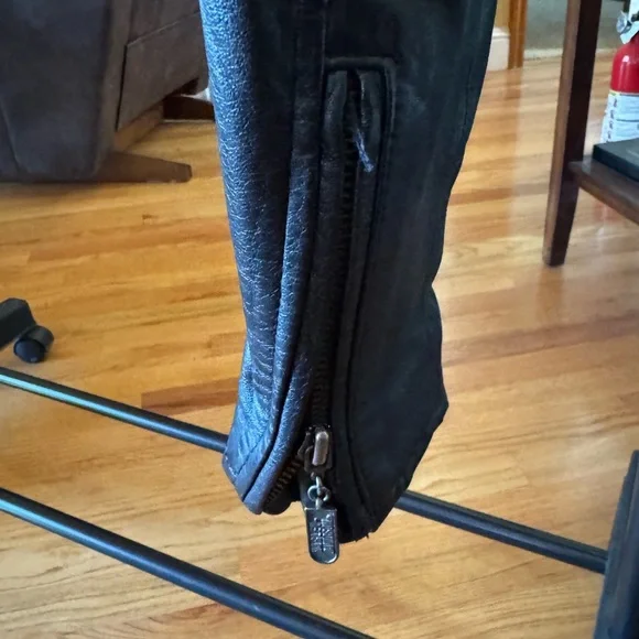 Harley Davidson Black Leather Motorcycle Riding Jacket Size M - Picture 5 of 11